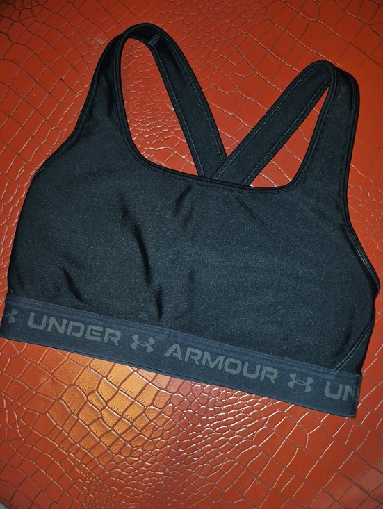 Under Armour Other - Under Armour Black Cross-Back Logo Band Sports Bra
